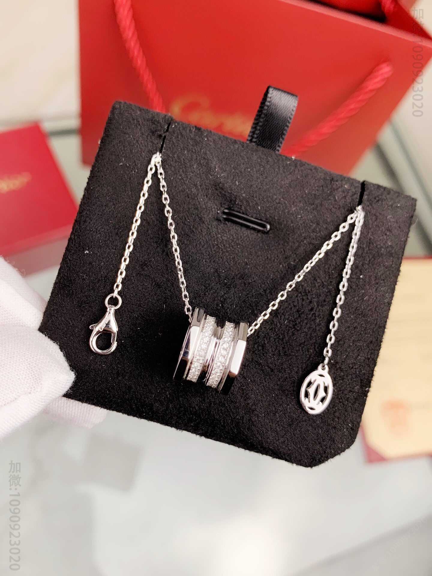 新品 Cartier六角镶钻 项链