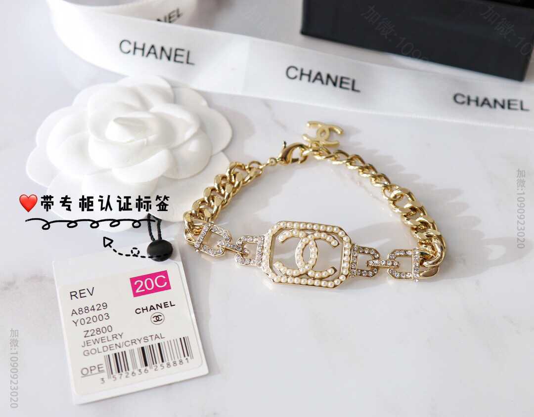 新款 CHANEL香奈儿双c珍珠手链