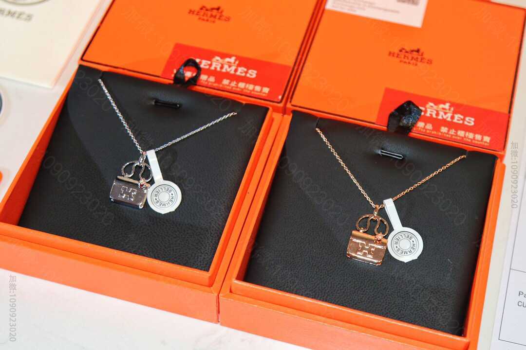 爱马仕HERMES包包项链