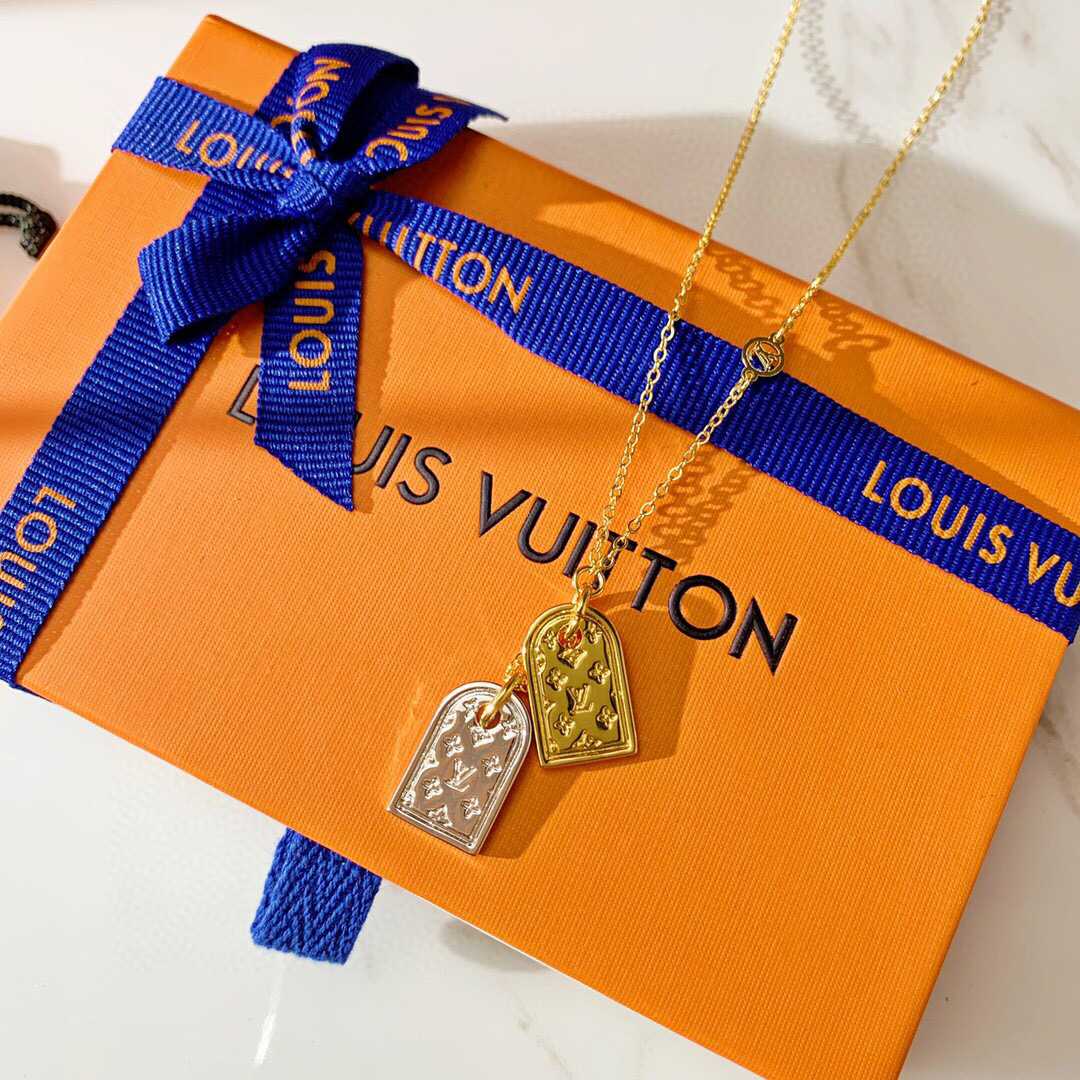 精仿LV项链 LV项链饰品 Louis Vuitton 路易威登 双牌项链 