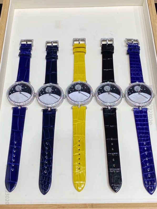 Van Cleef & Arpels •梵克雅宝瑞士机芯日月星辰腕表