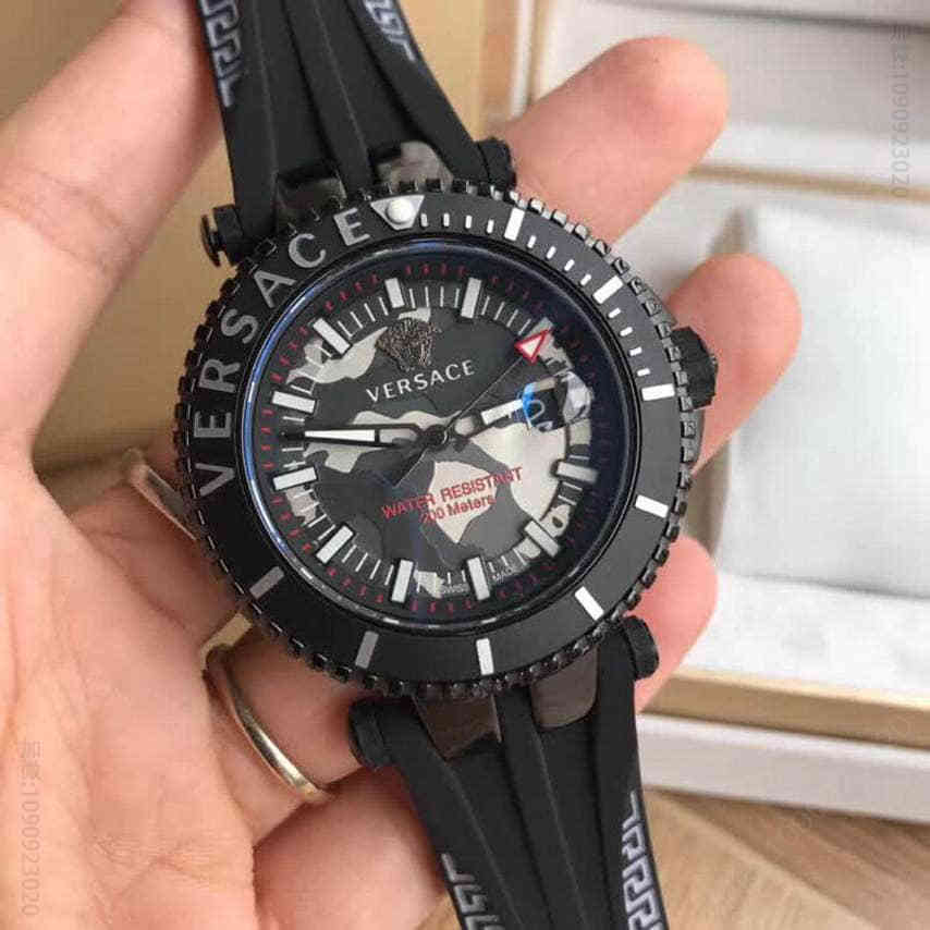 范思哲 original Versace-V Race胶带款原装瑞士石英带日历迷彩运动型男表
