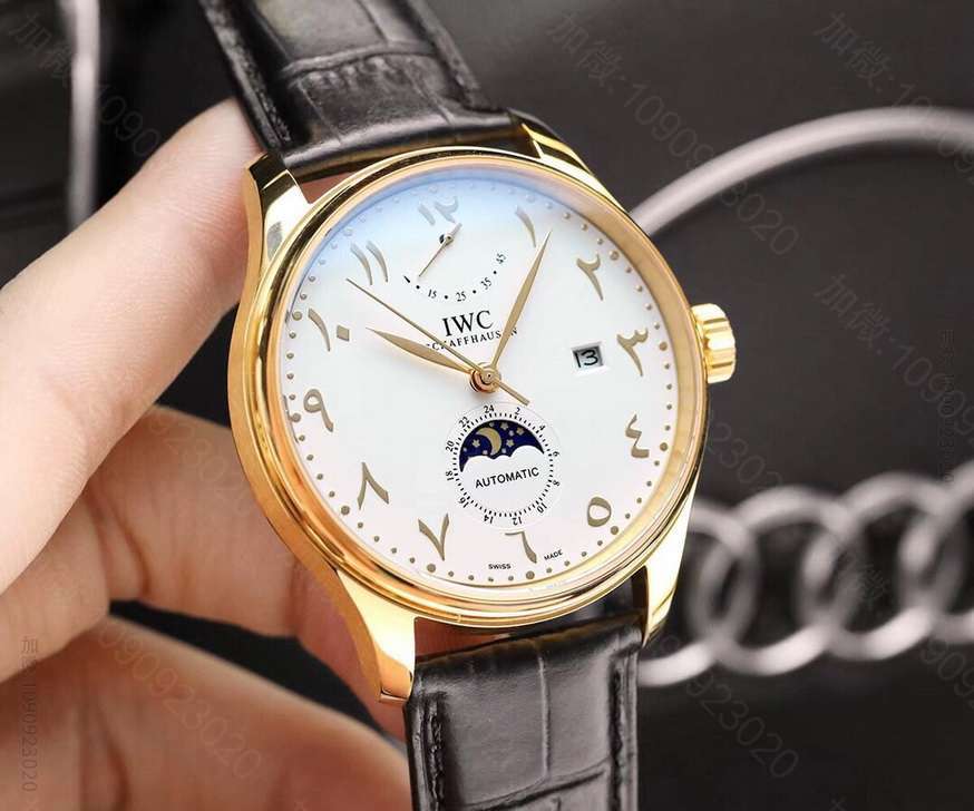 新款品牌:IWC万国功能:12位动能，6字位真日月星辰（时尚商务款）