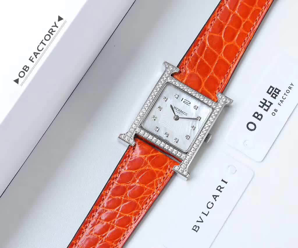 爱马仕Hermes鳄鱼皮H系列镶钻女款手表