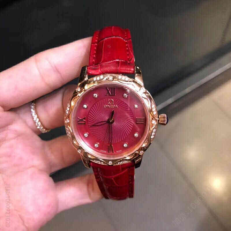 OMEGA 欧米茄 简约6针蓝宝镜面镶嵌宝石女士腕表