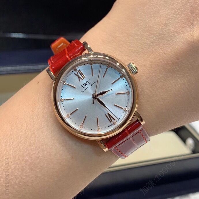 IWC万国表推出全新柏涛菲诺自动腕表34MM系列，张钧甯代言臻品
