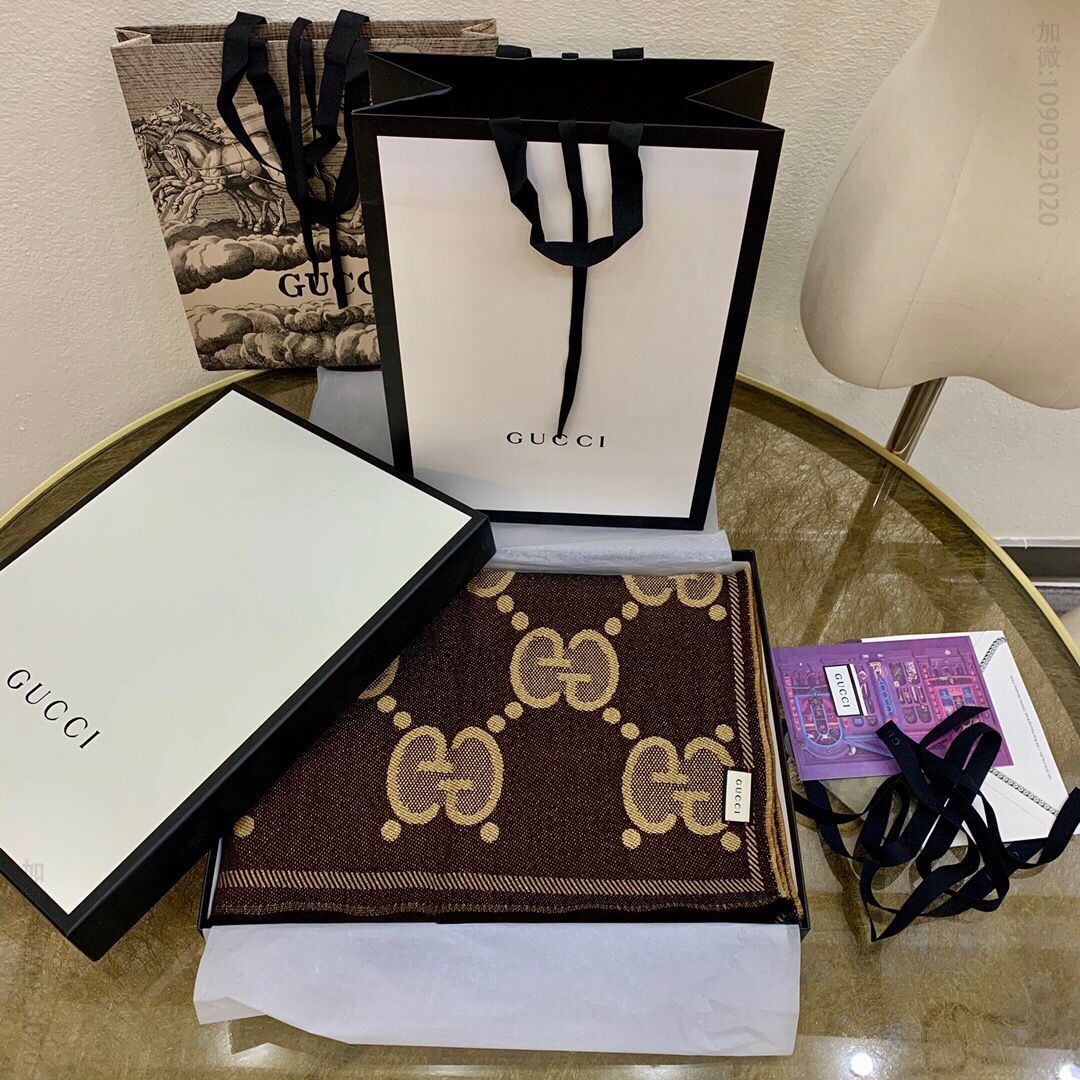 GUCCI古驰字母交织GG羊毛金银丝线提花围巾