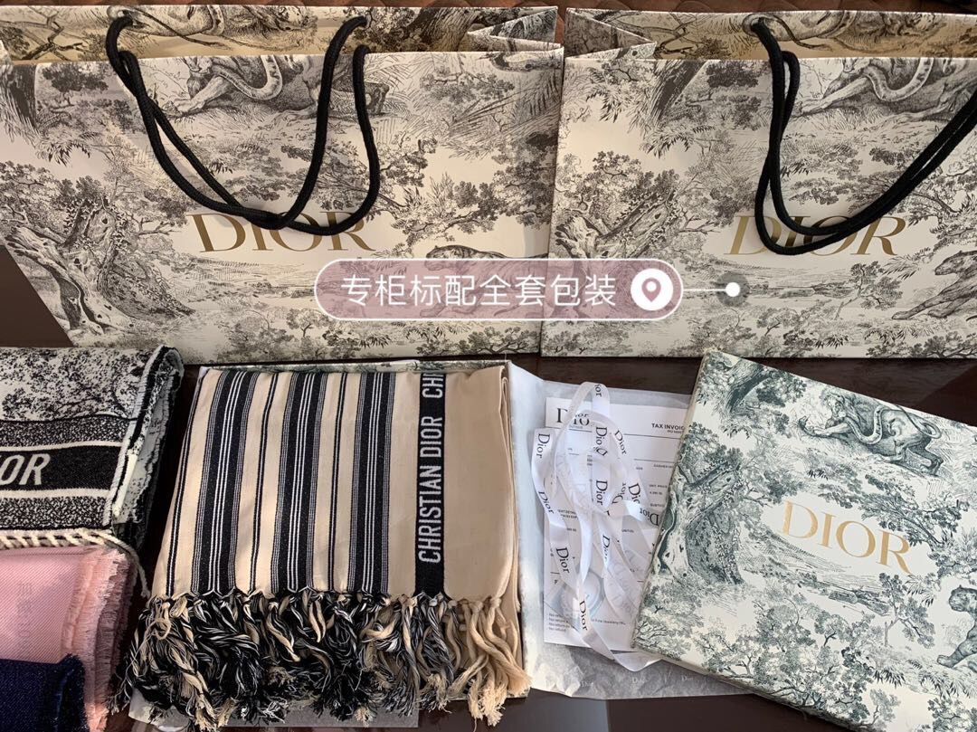 Dior Christan棉羊毛真丝混纺围巾