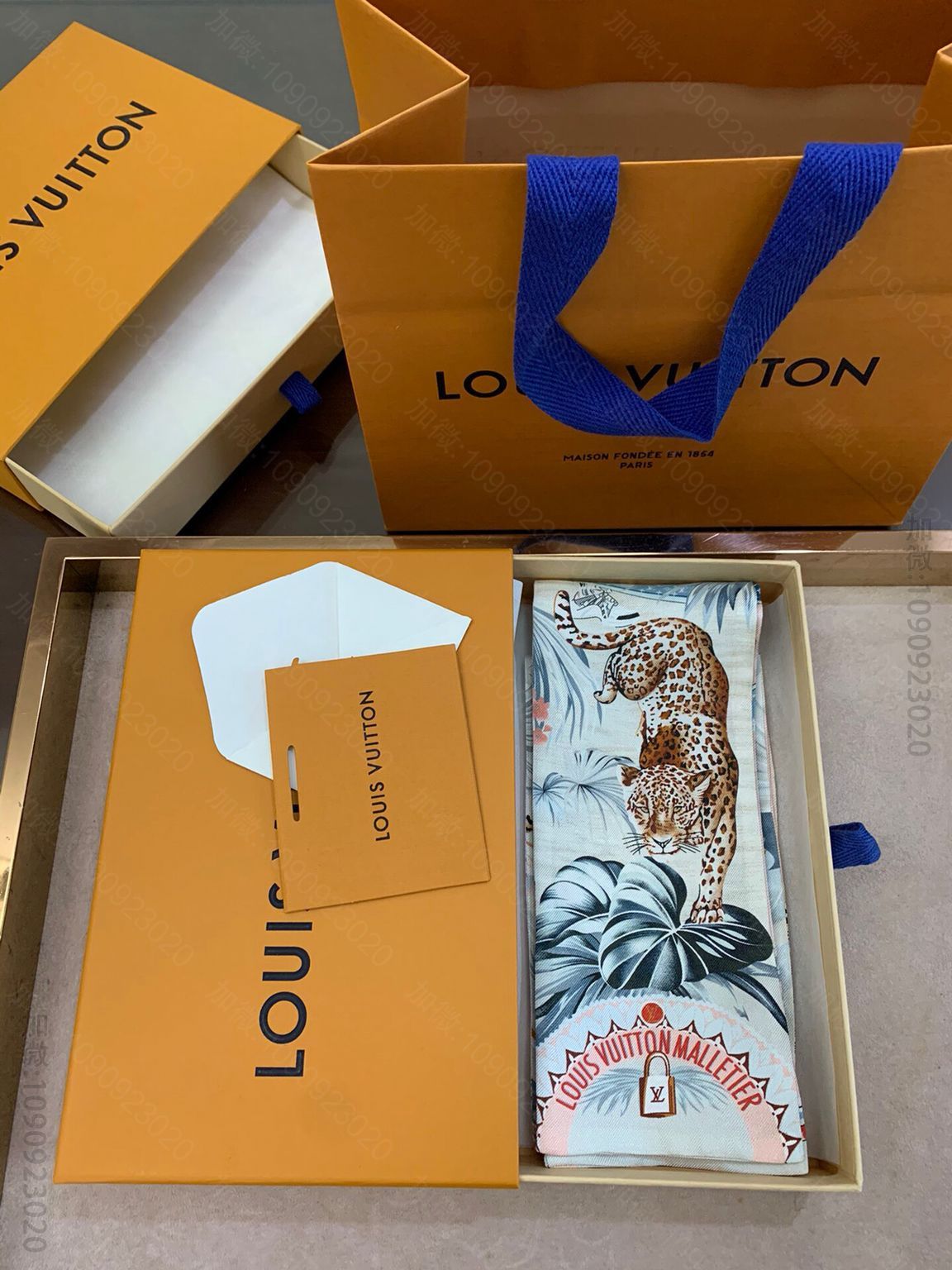 LV路易威登Voyage Extraordinaire 束发带M73856