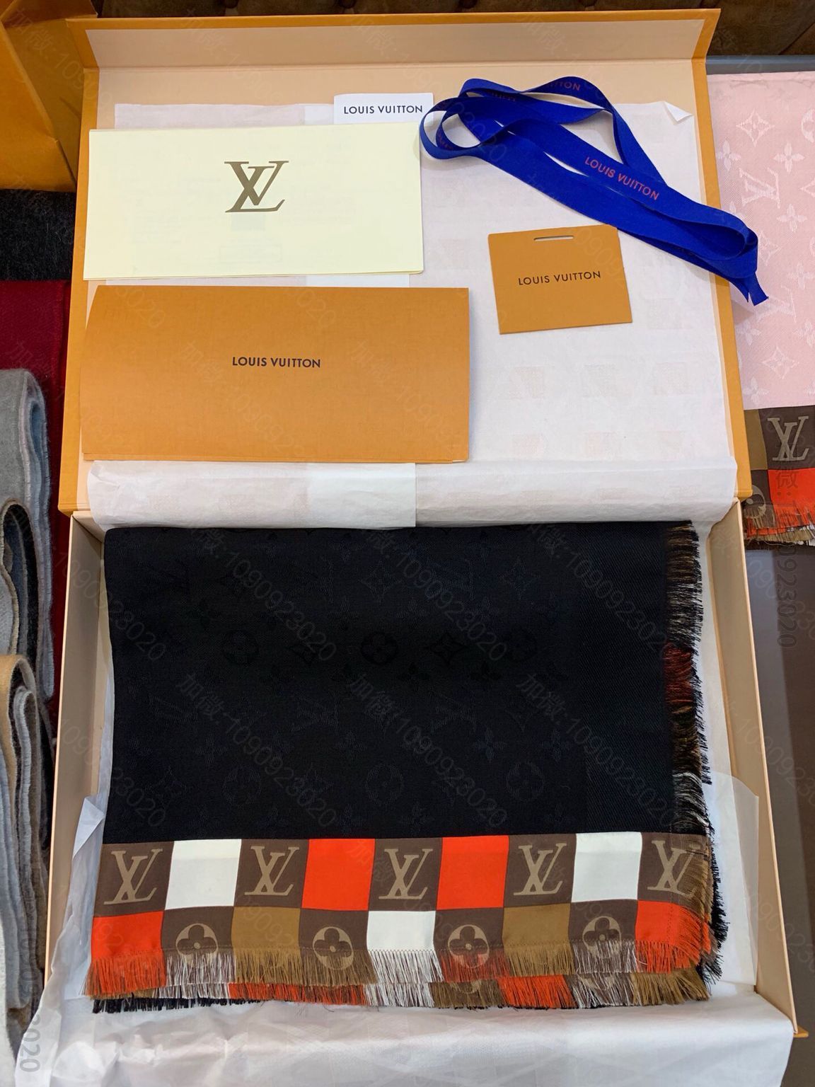 LV路易威登真丝羊毛混纺Monogram Check 披肩