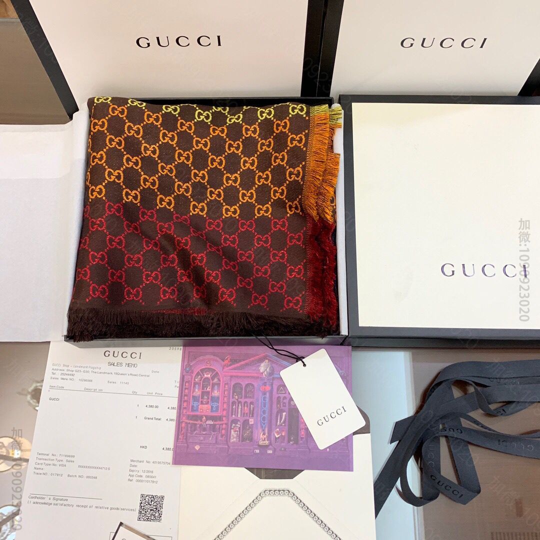 GUCCI古驰GG标识彩虹图案围巾
