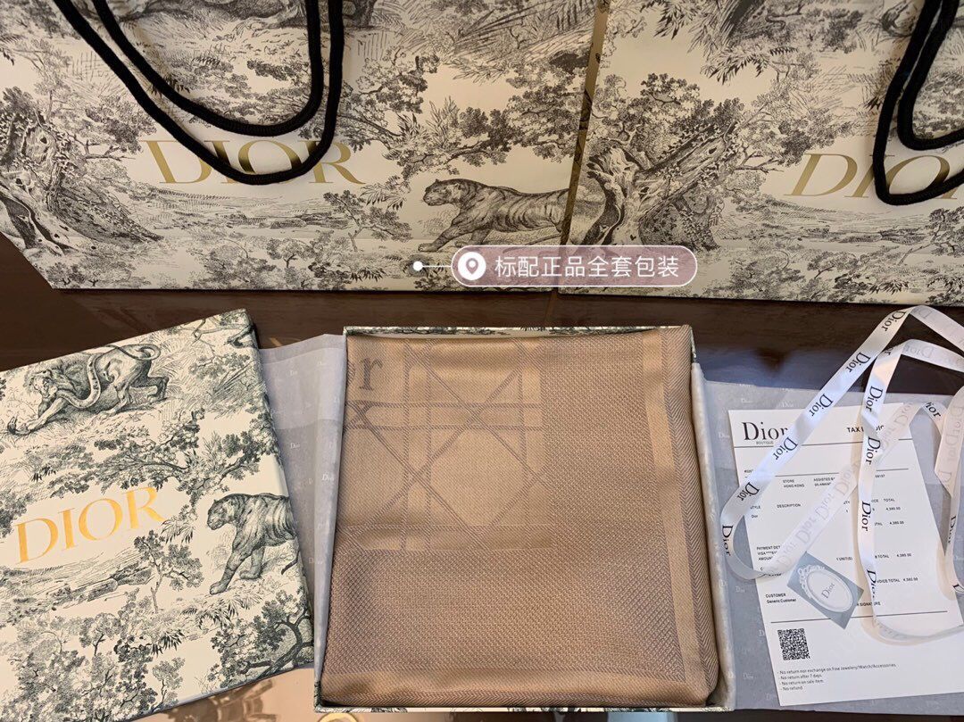 Dior迪奥真丝羊毛混纺围巾