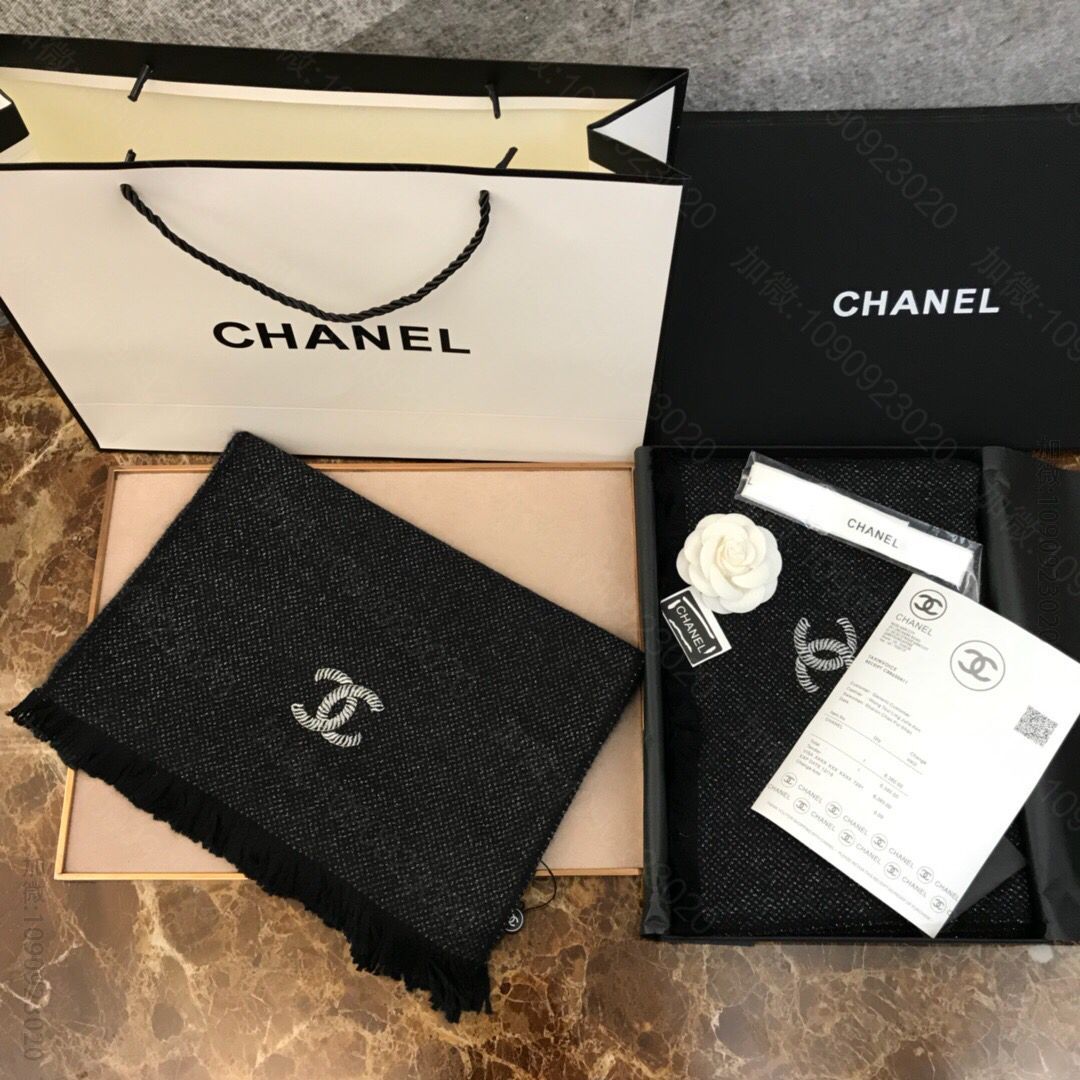 CHANEL香奈儿刺绣logo100%山羊绒围巾