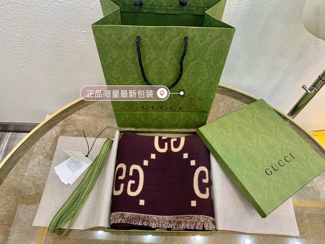 GUCCI古驰羊毛真丝混纺围巾