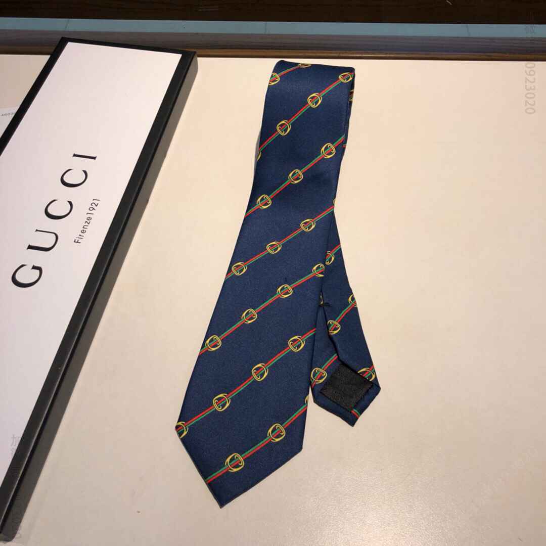 GUCCI古奇100%顶级提花真丝男士领带