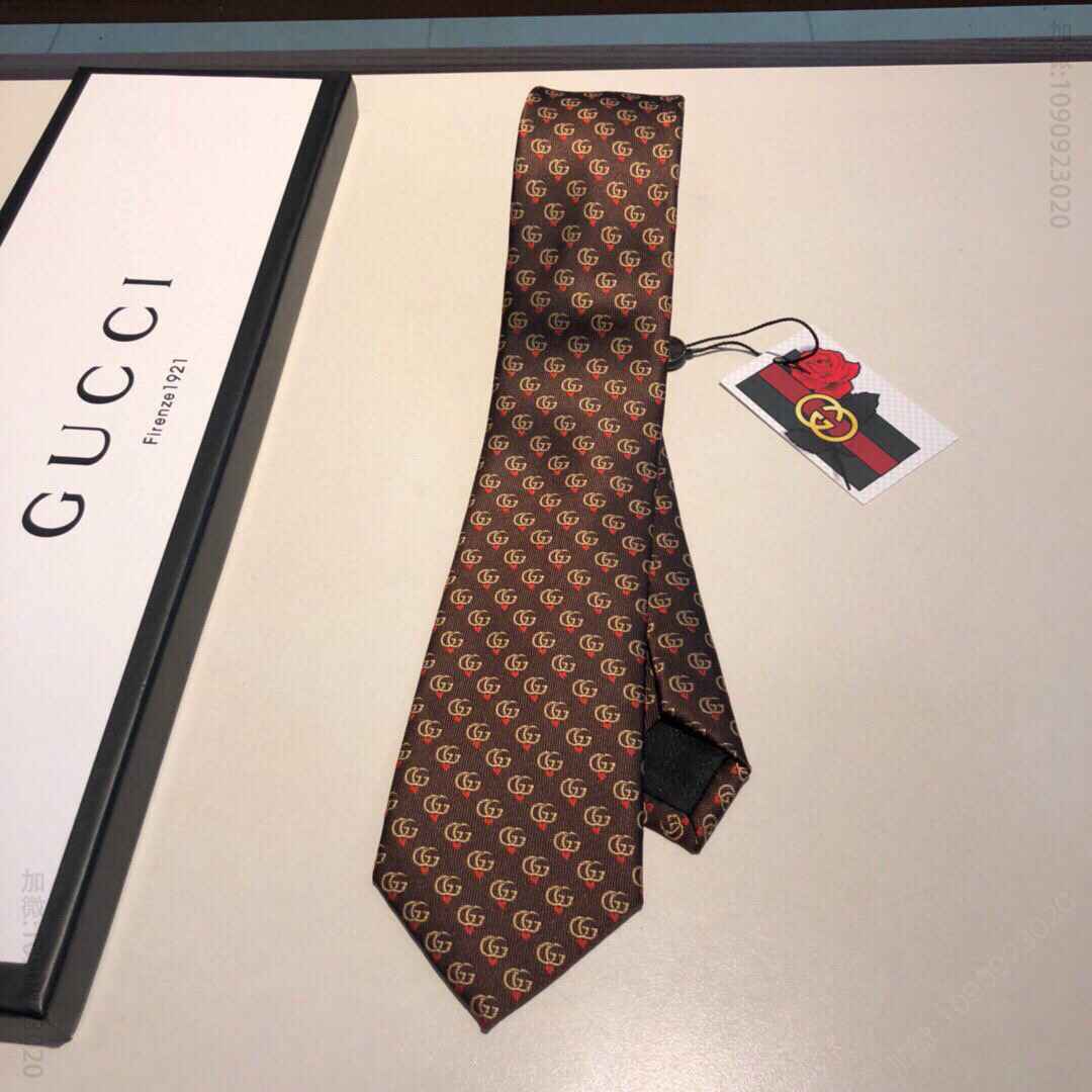 GUCCI古驰红心+双 G 图案提花工艺真丝领带