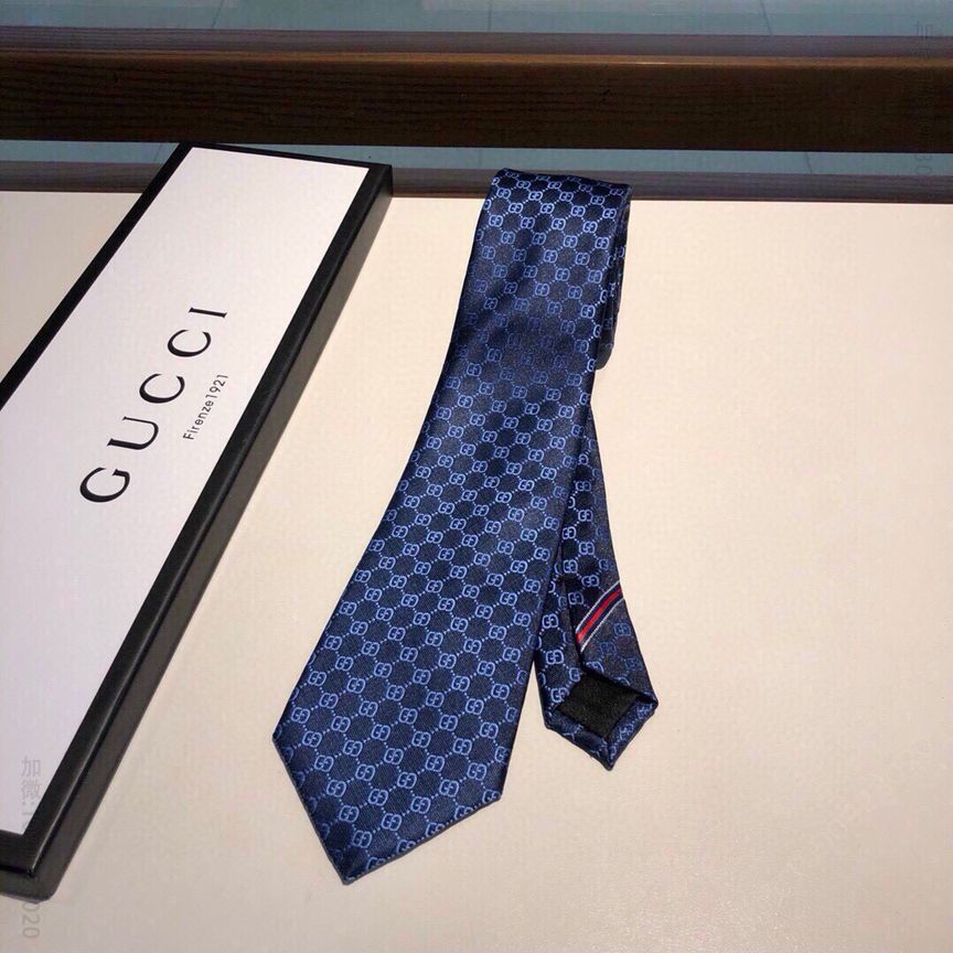 GUCCI古驰条纹织带Gucci符号领带