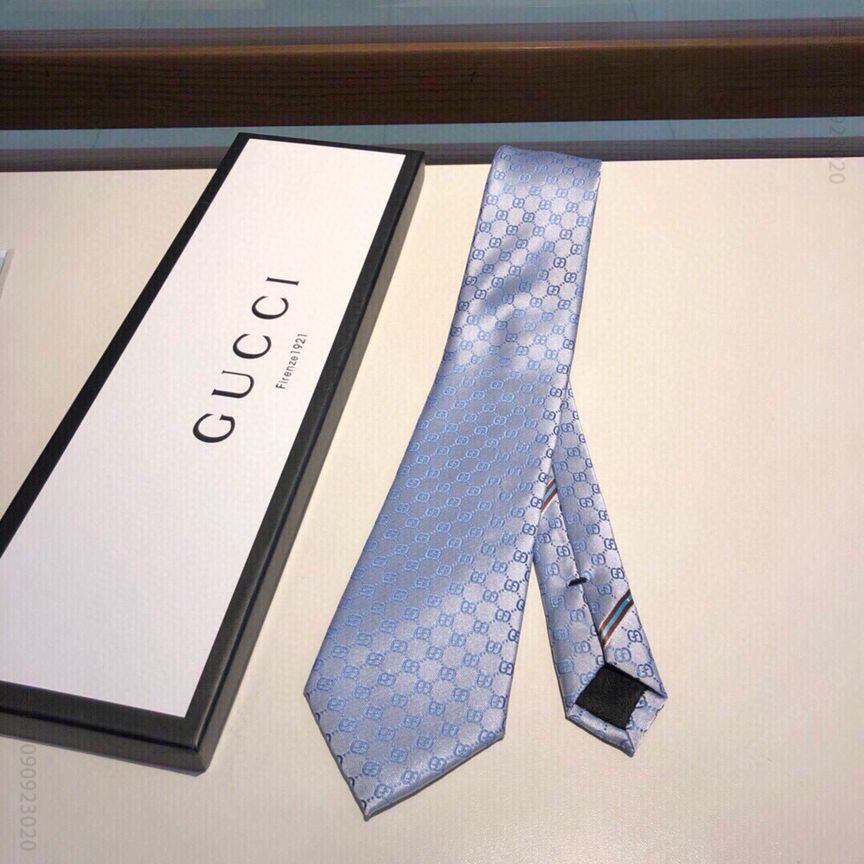 GUCCI古驰条纹织带Gucci符号领带