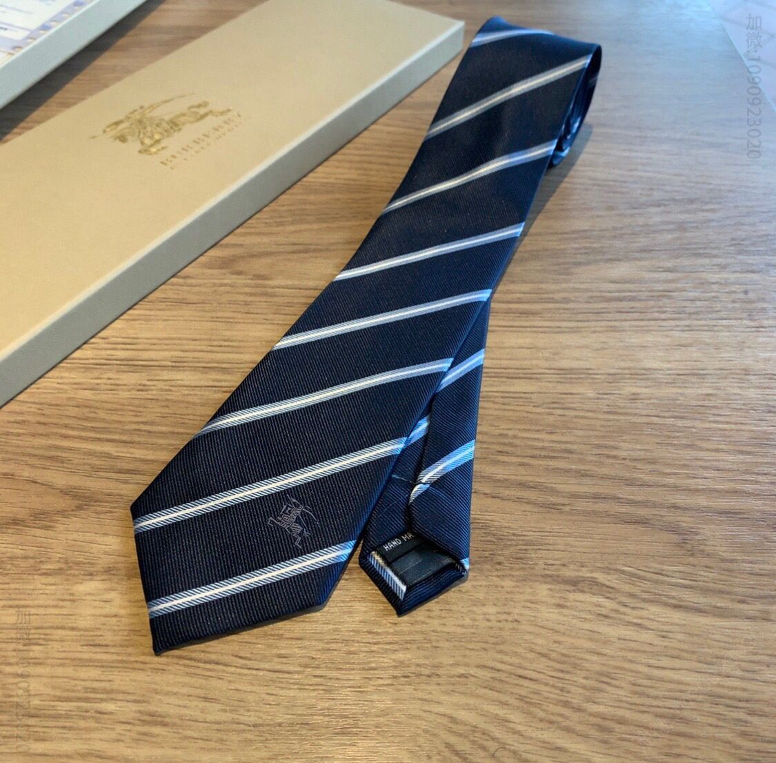 Burberry巴宝莉100%顶级提花真丝Vintage格纹领带