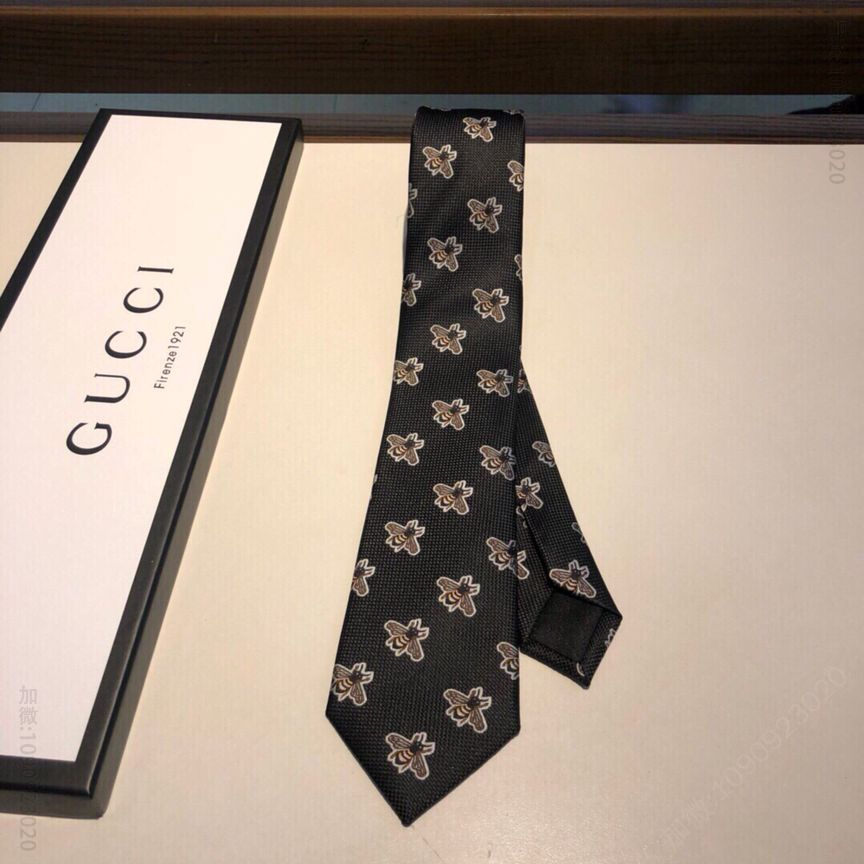 GUCCI古奇100%顶级提花真丝男士蜜蜂领带