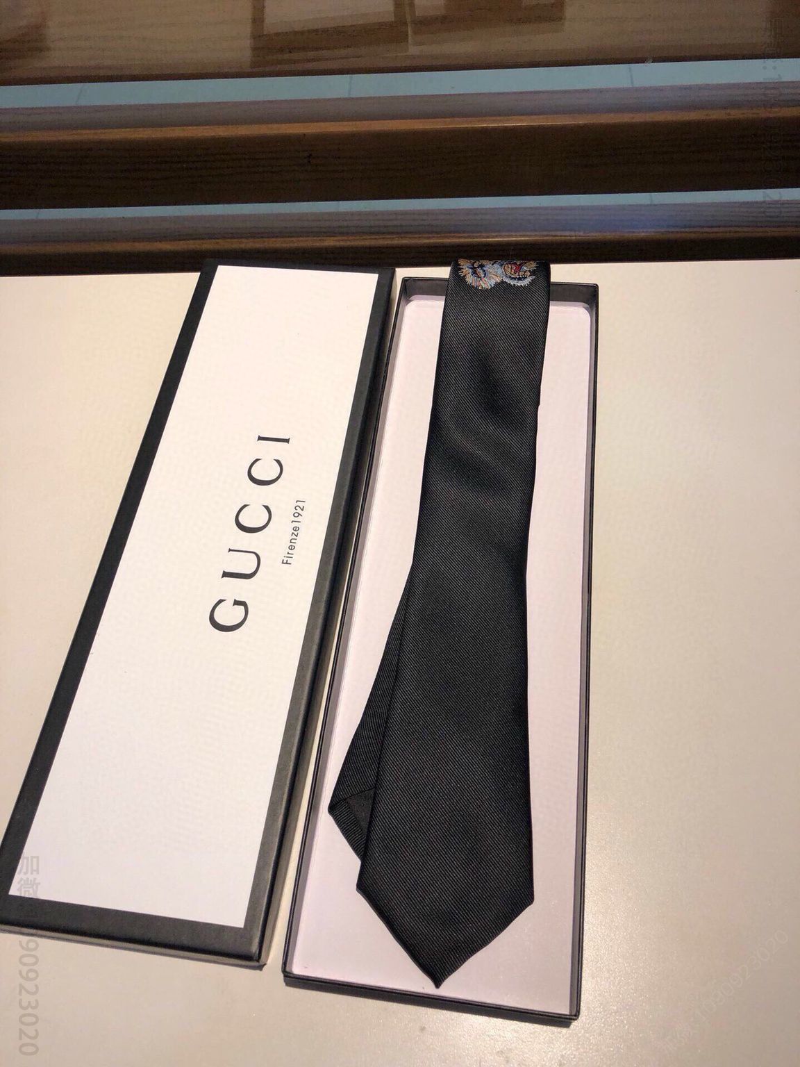 GUCCI古驰老虎图案男士真丝领带