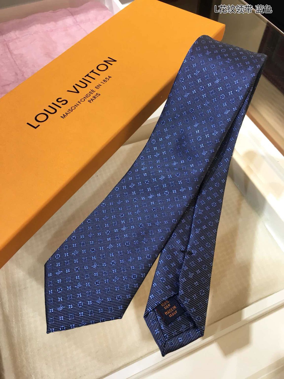 LV路易威登100%顶级提花真丝L花纹领带