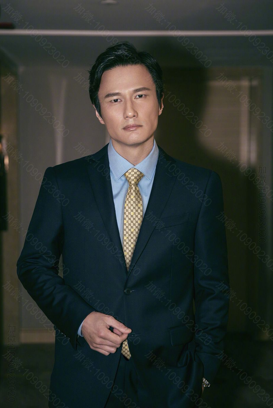 GUCCI古驰100%顶级提花真丝饰GG和蜜蜂领带