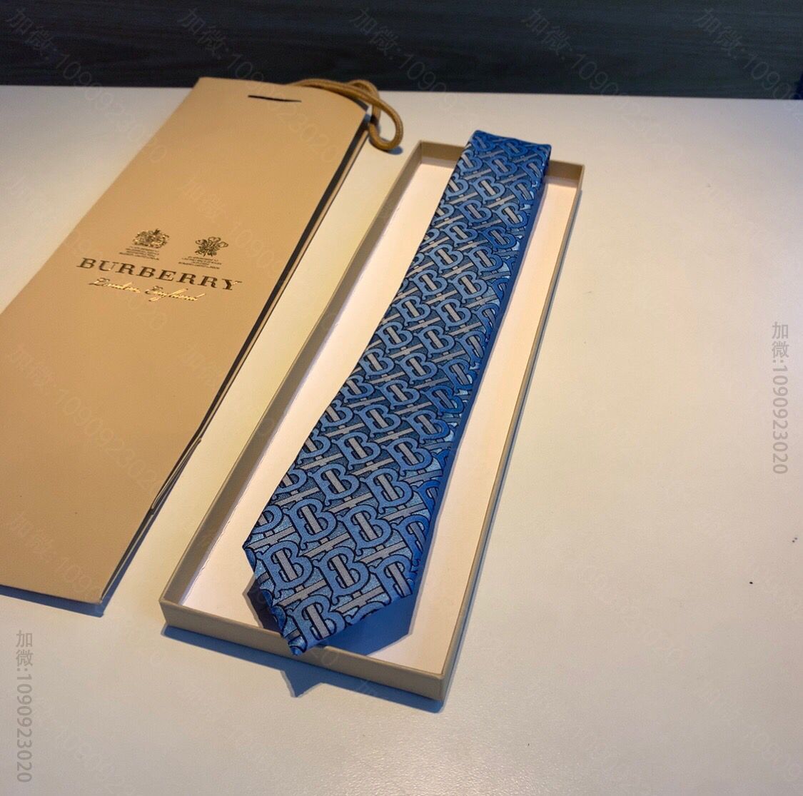 Burberry巴宝莉100%顶级提花真丝TB标志领带