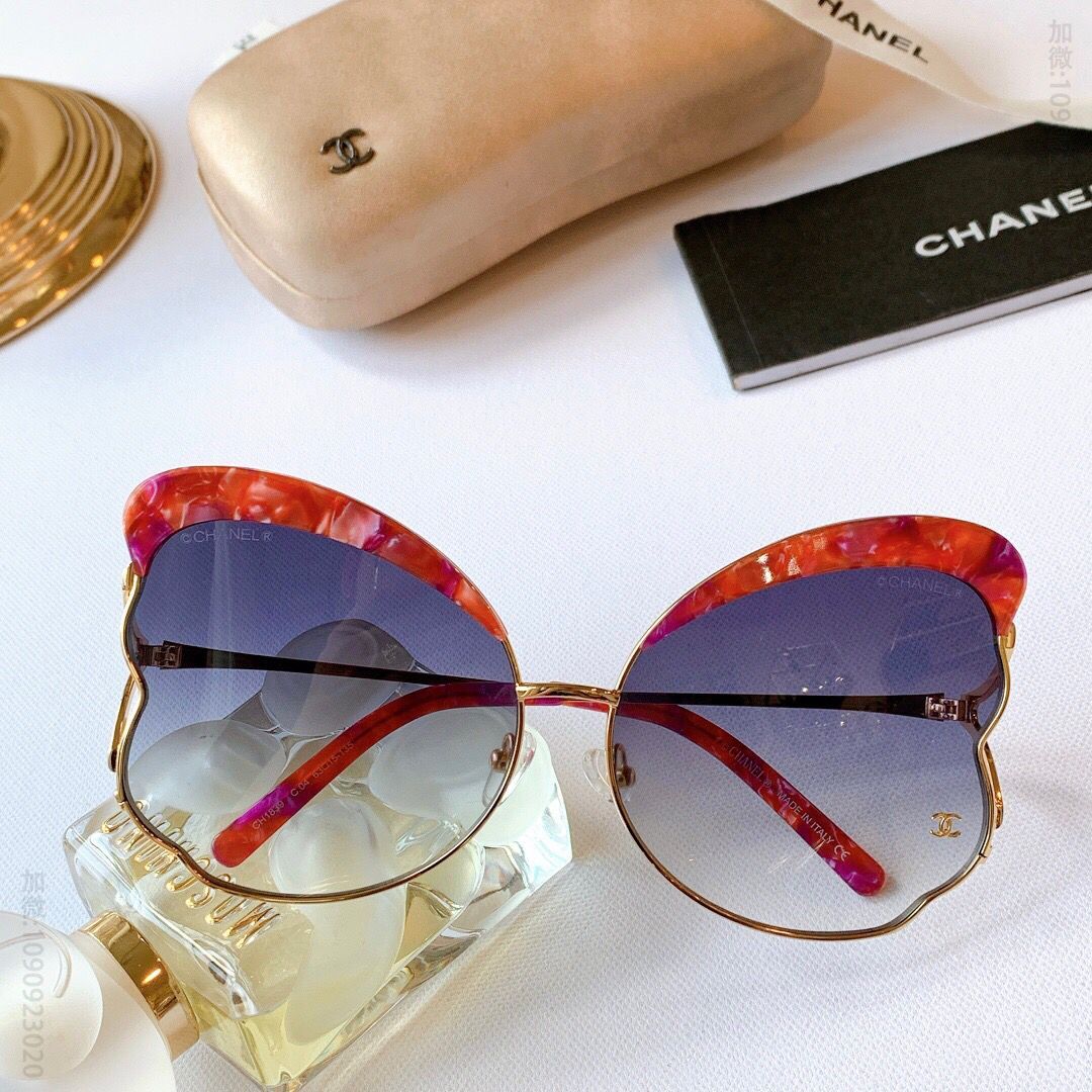 CHANEL香奈儿双G logo装饰蝴蝶形女士太阳眼镜