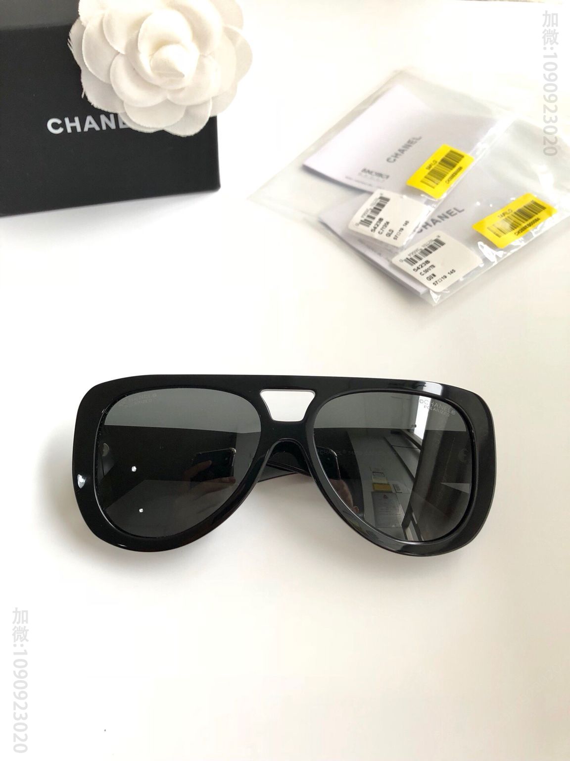 CHANEL香奈儿字母logo镶嵌钻石大框蛤蟆镜太阳眼镜