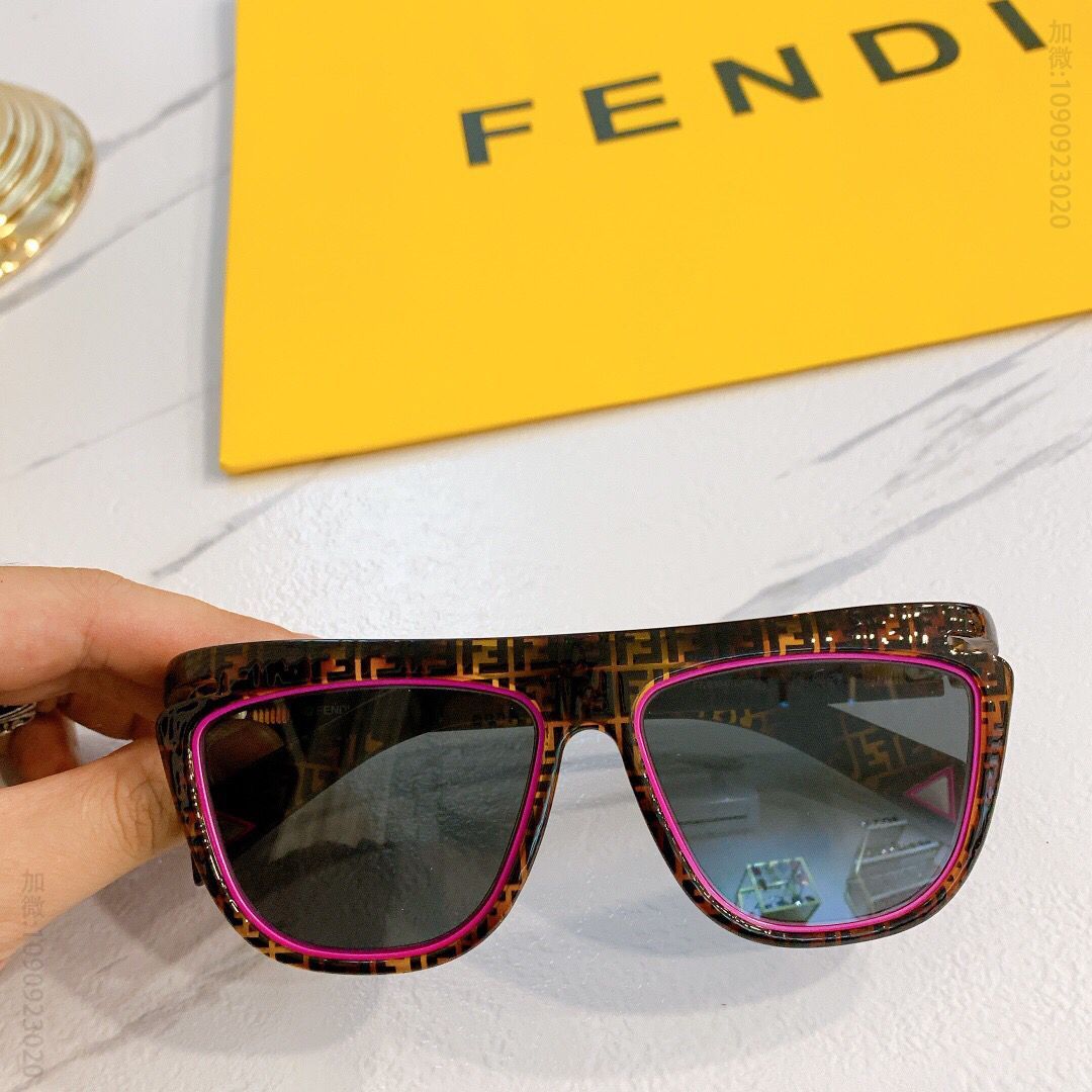 FENDI芬迪猫眼女士太阳眼镜