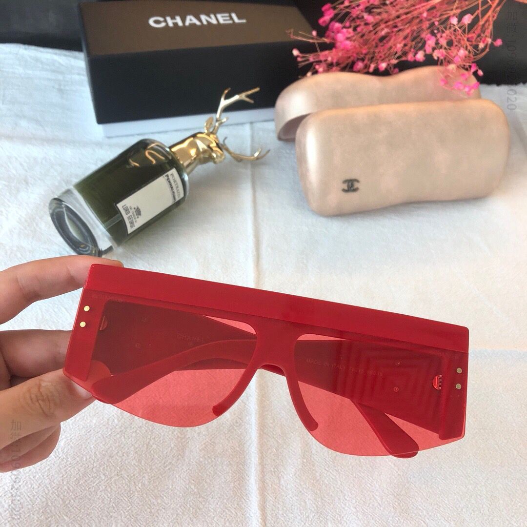 CHANEL香奈儿双C 大logo连体风镜太阳眼镜