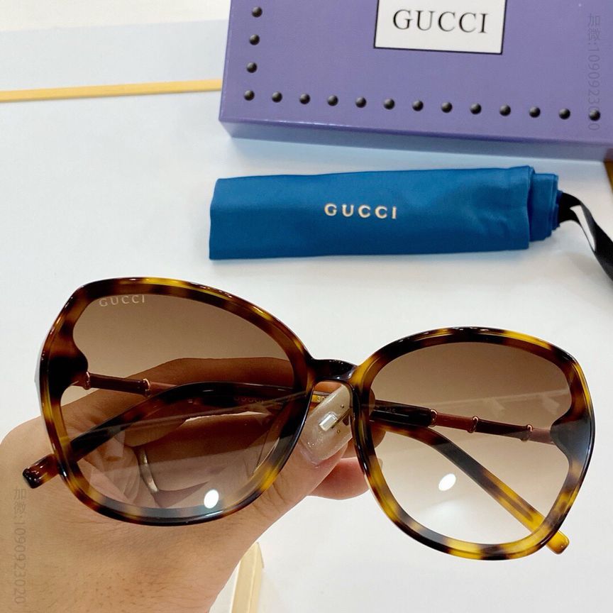 GUCCI古驰2023新品大方框方形男女通用太阳眼镜