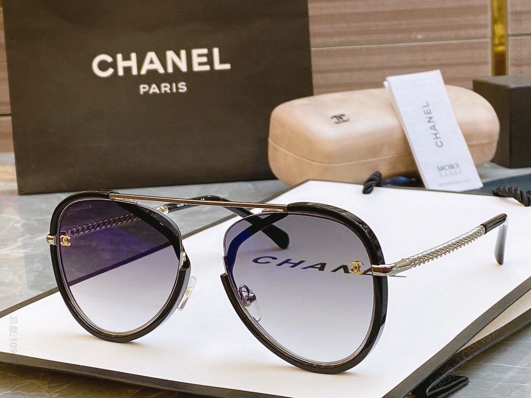 CHANEL香奈儿经典蛤蟆款双C Logo女士太阳眼镜