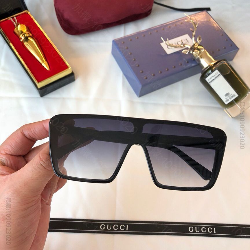 GUCCI古驰连体镜片方框男女通用太阳眼镜