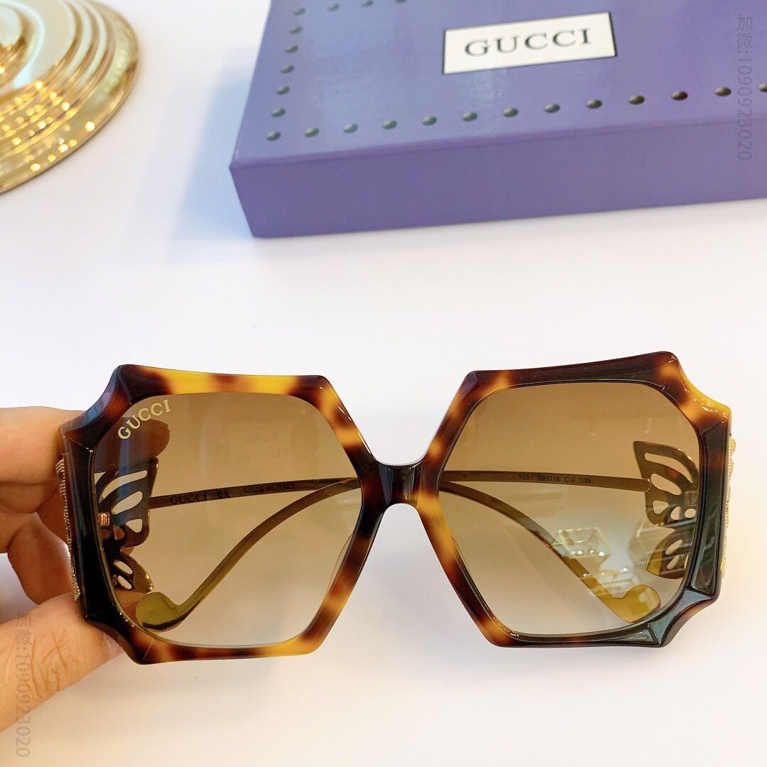 GUCCI古驰方形女士太阳眼镜