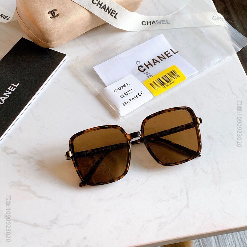 CHANEL香奈儿新品方形框日常百搭系列女士太阳眼镜