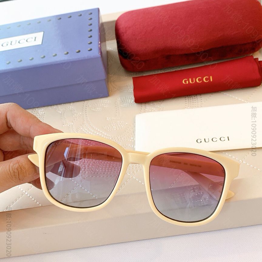GUCCI古驰方形框超百搭男女通用太阳眼镜