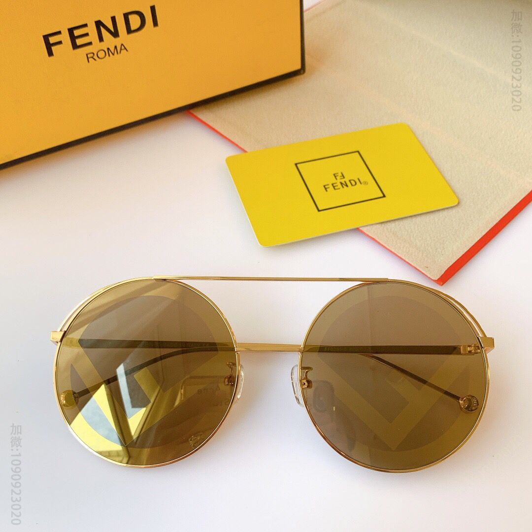 FENDI芬迪大LOGO镜面时尚大框轻款墨镜太阳眼镜