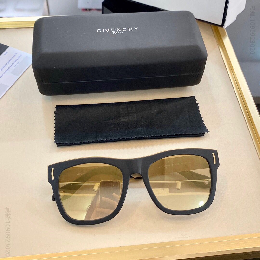 GIVENCHY纪梵希树脂镜片大方框墨镜太阳眼镜