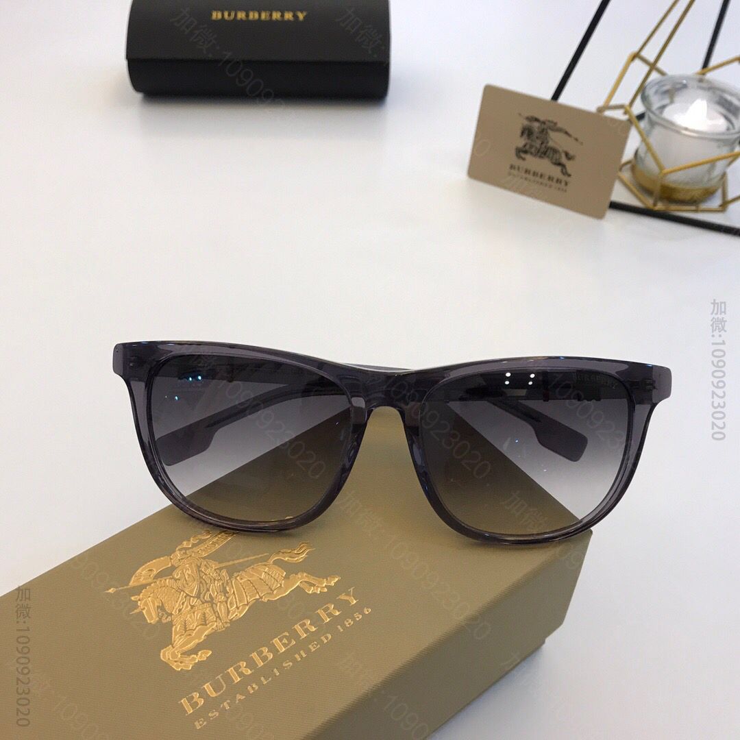 Burberry巴宝莉个性设计镜腿logo男女通用时尚太阳眼镜