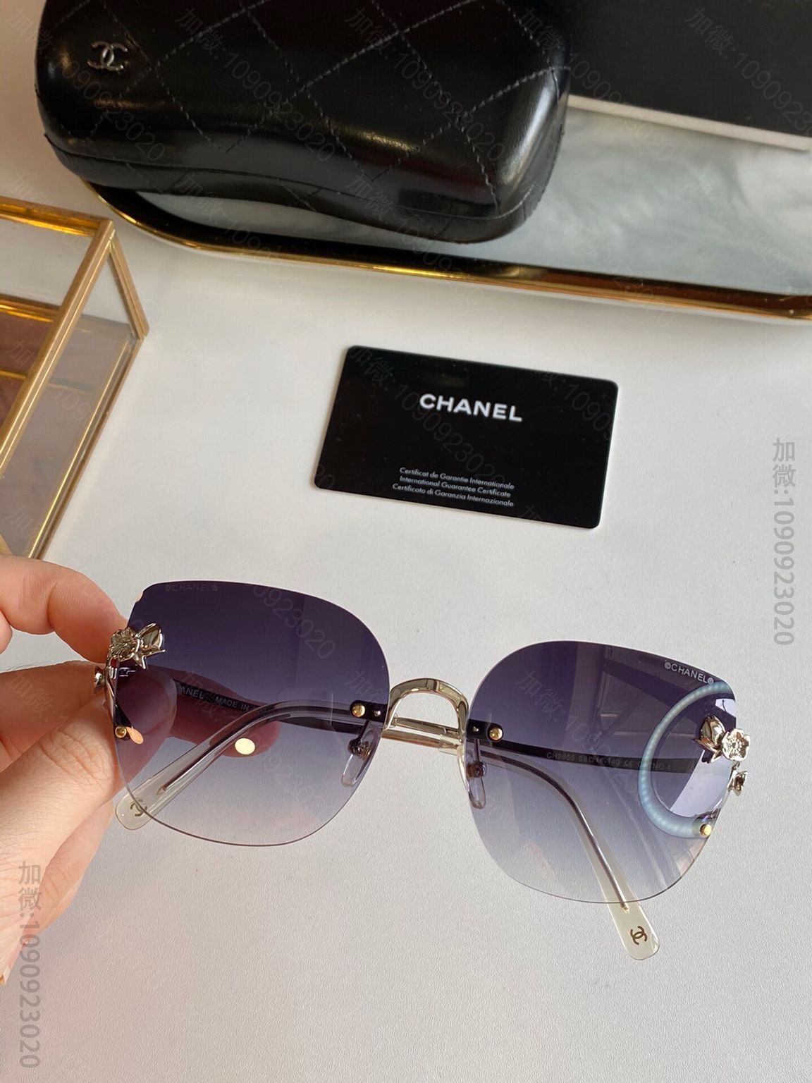 CHANEL香奈儿女士多边形无框太阳眼镜