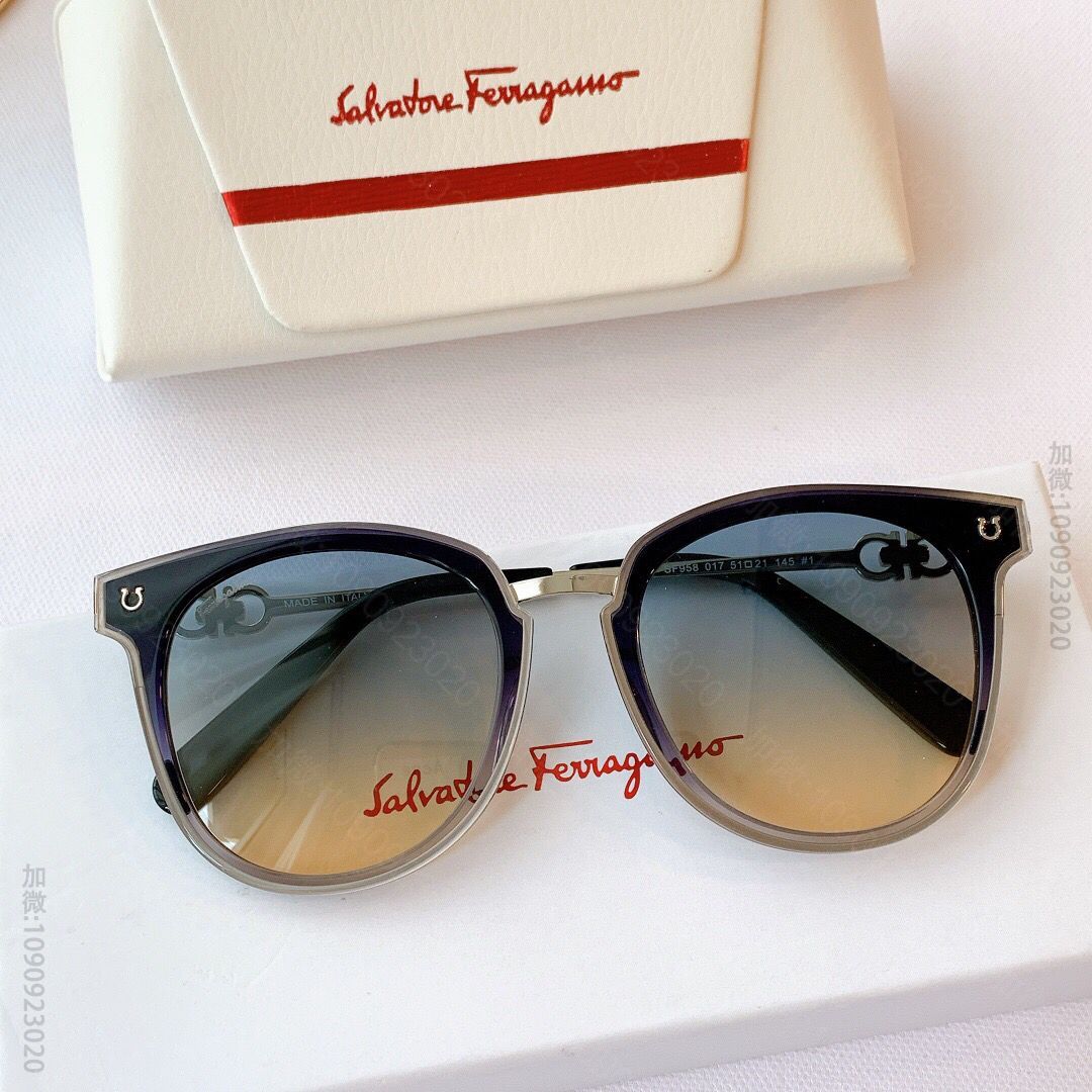 Ferragamo菲拉格慕渐变色系女士太阳眼镜