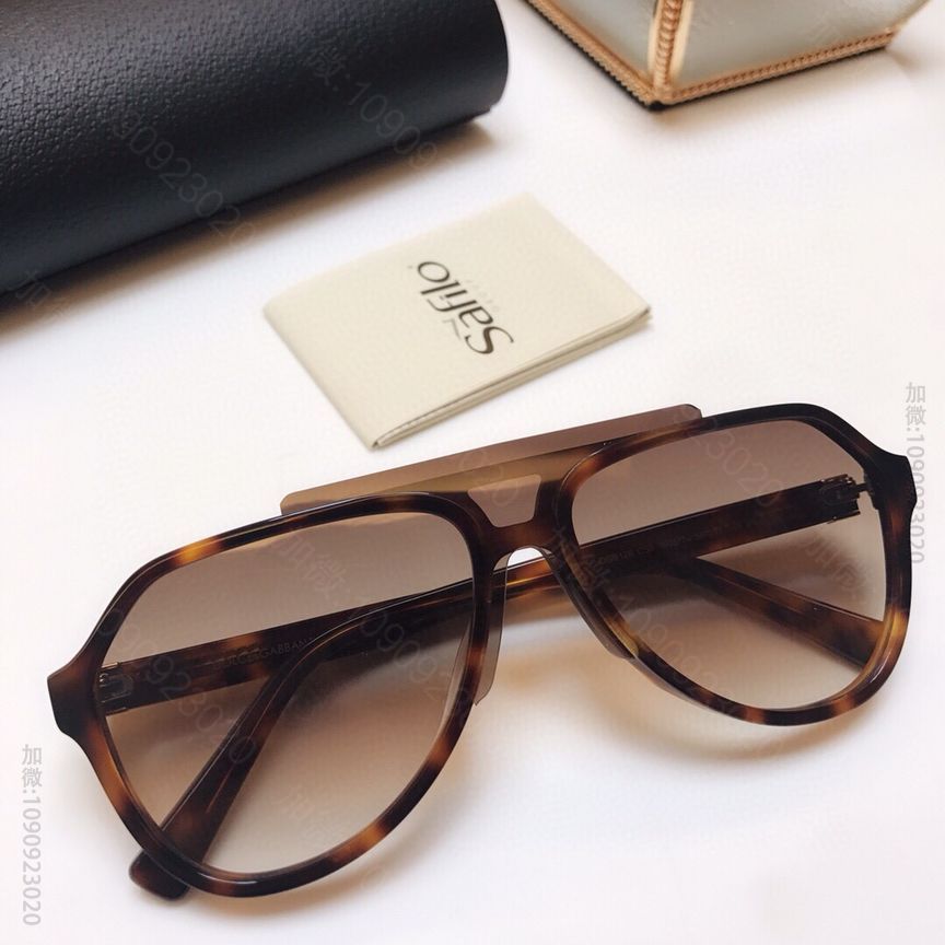 DOLCE&GABBANA蛤蟆圈形男女同款太阳眼镜