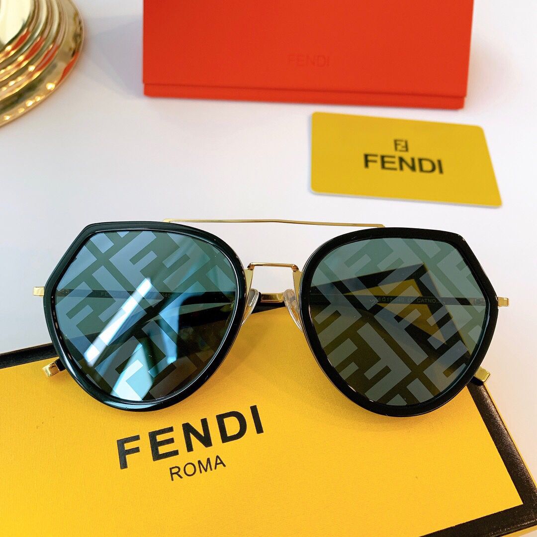 高仿芬迪女士眼镜 芬迪女士眼镜 FENDI芬迪字母老花logo太阳眼镜 