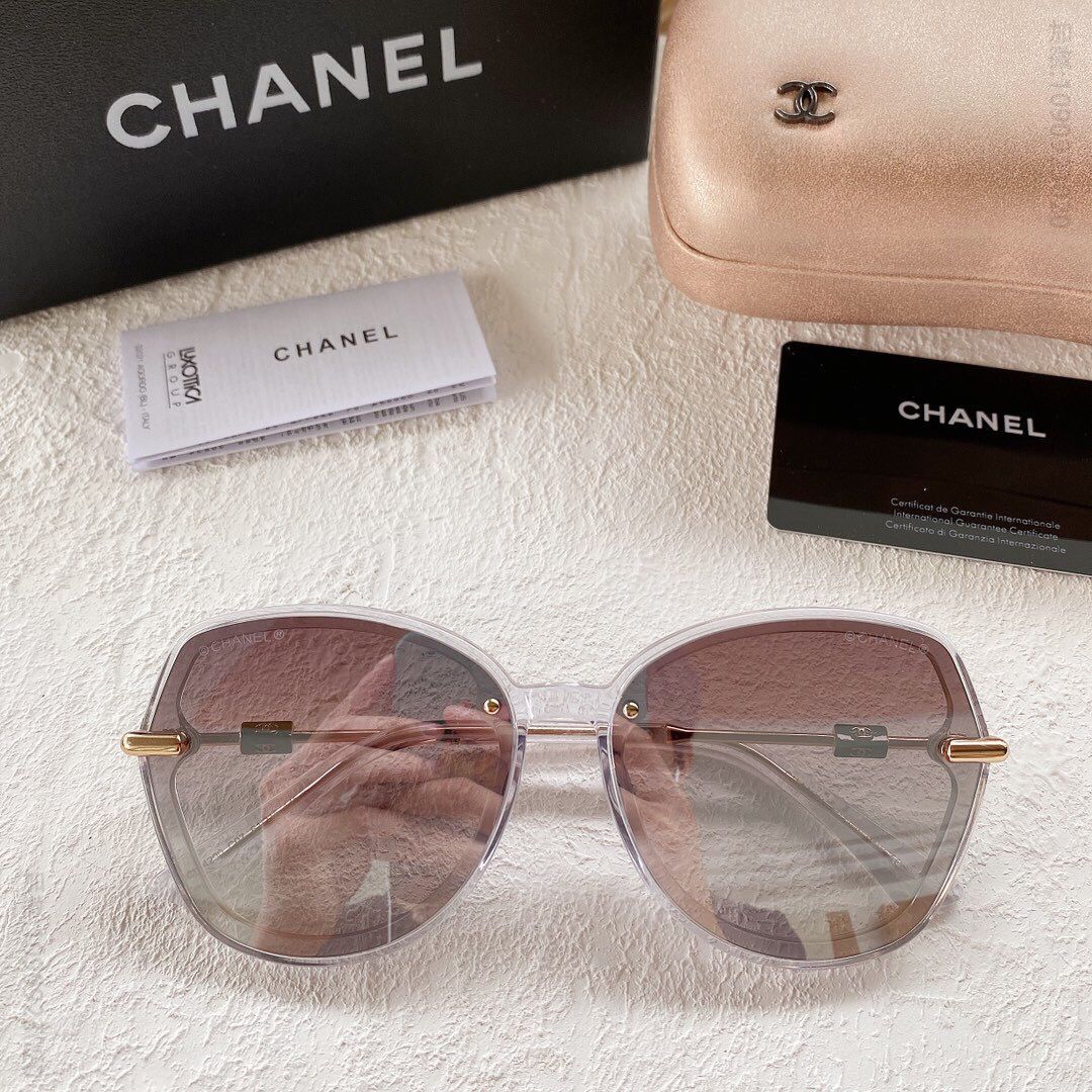 CHANEL香奈儿秋冬最新款不规则镜型太阳眼镜