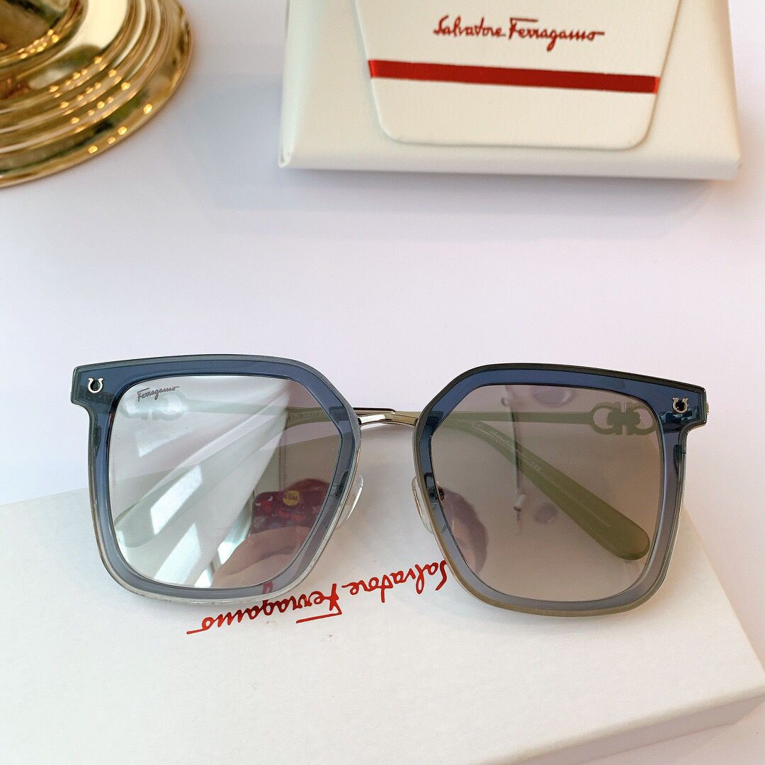 高仿菲拉格慕女款眼镜 菲拉格慕眼镜货源 菲拉格慕方形设计太阳眼镜 