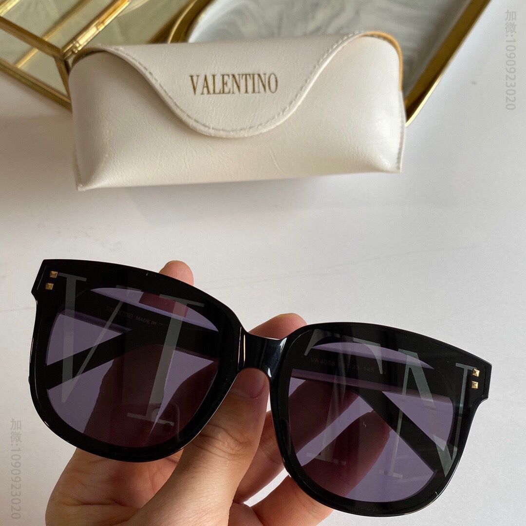 VALENTINO华伦天奴大方框男女通用太阳眼镜
