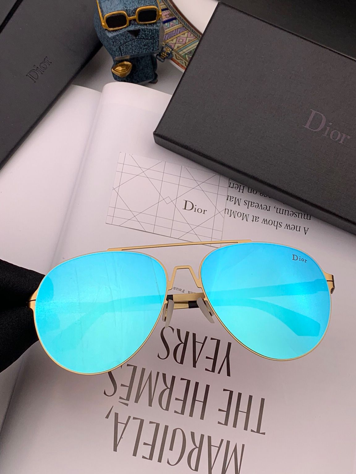 高仿迪奥男女款眼镜 迪奥眼镜 Dior迪奥2023新款男女情侣款高清尼龙镜片太阳眼镜 