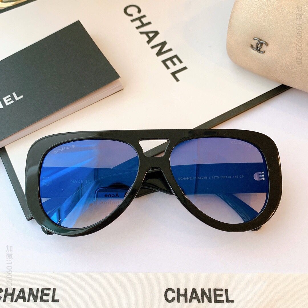 CHANEL香奈儿字母logo镶嵌钻石大框蛤蟆镜